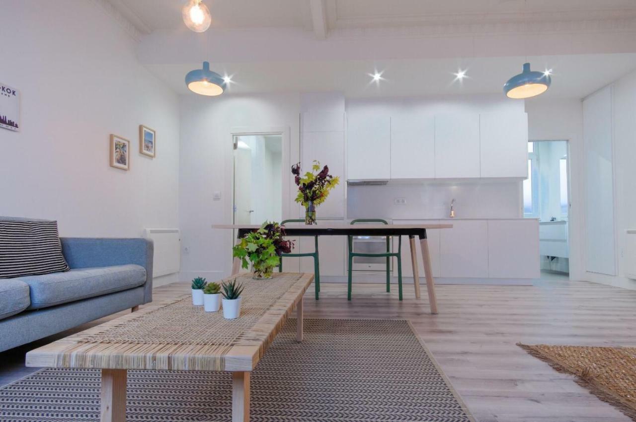 Apto Comfortable En Maria Pita, Centro Ciudad A Coruna Bagian luar foto